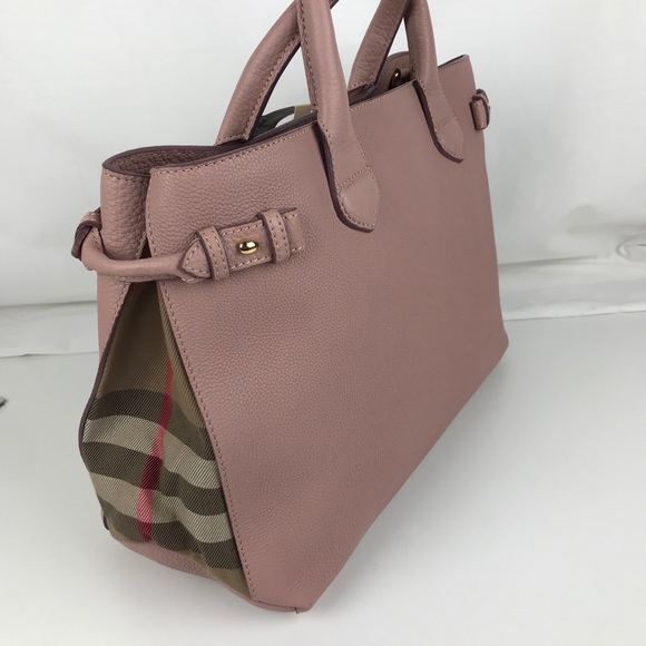 burberry banner house